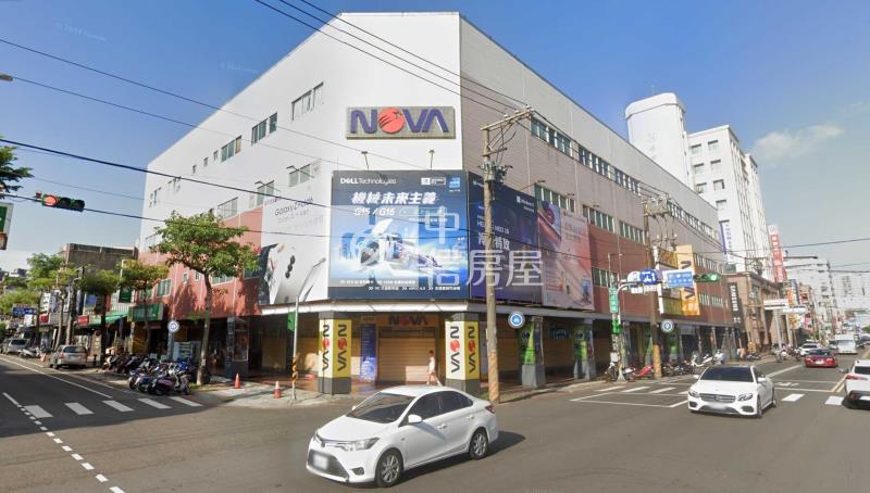 (專任)㊣中壢蛋黃市中心三間燙金店面房屋室內格局與周邊環境