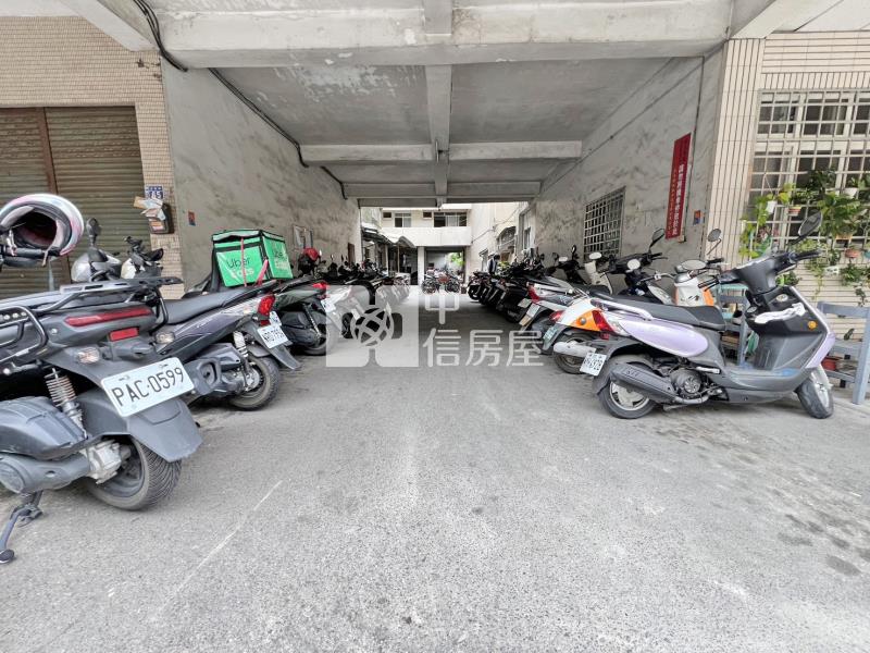 五權車站三樓公寓房屋室內格局與周邊環境