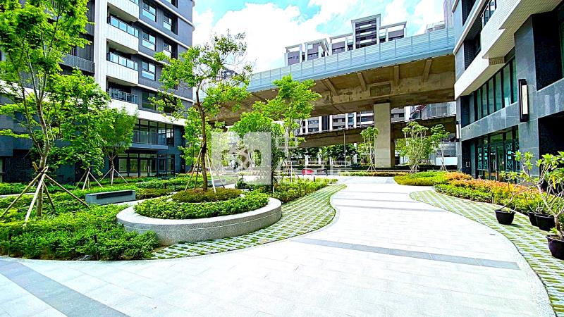 74號旁三房平車視野戶房屋室內格局與周邊環境