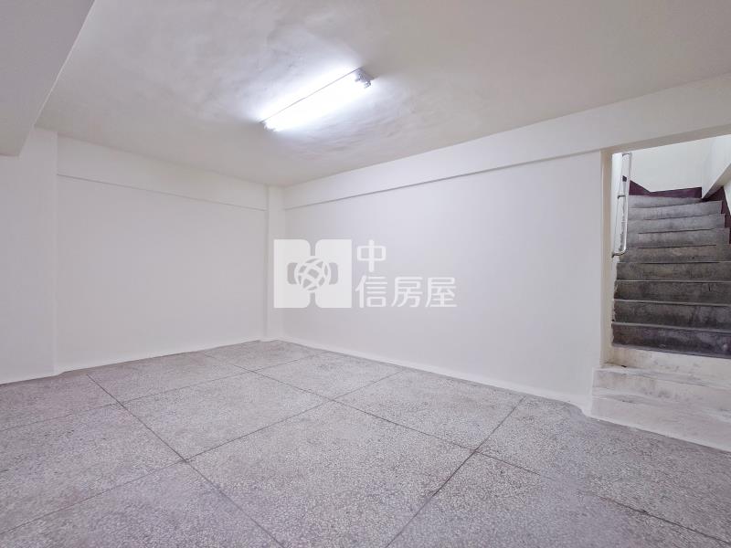 篤行路5米面寬金店房屋室內格局與周邊環境