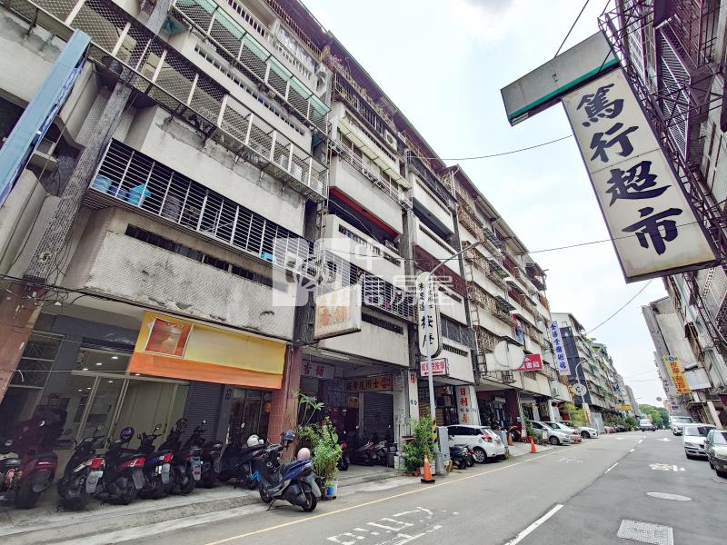 篤行路5米面寬金店房屋室內格局與周邊環境