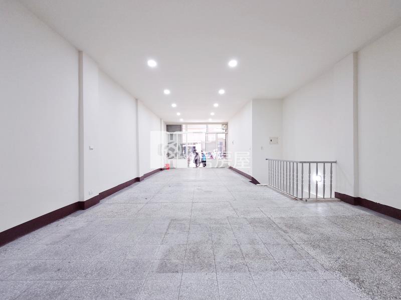 篤行路5米面寬金店房屋室內格局與周邊環境