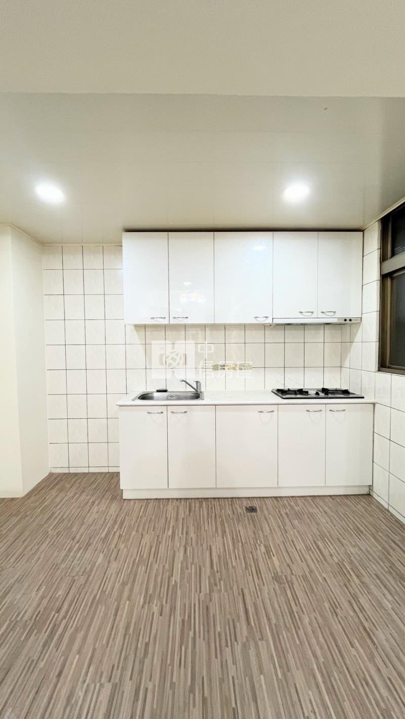 中醫旁美廈房屋室內格局與周邊環境