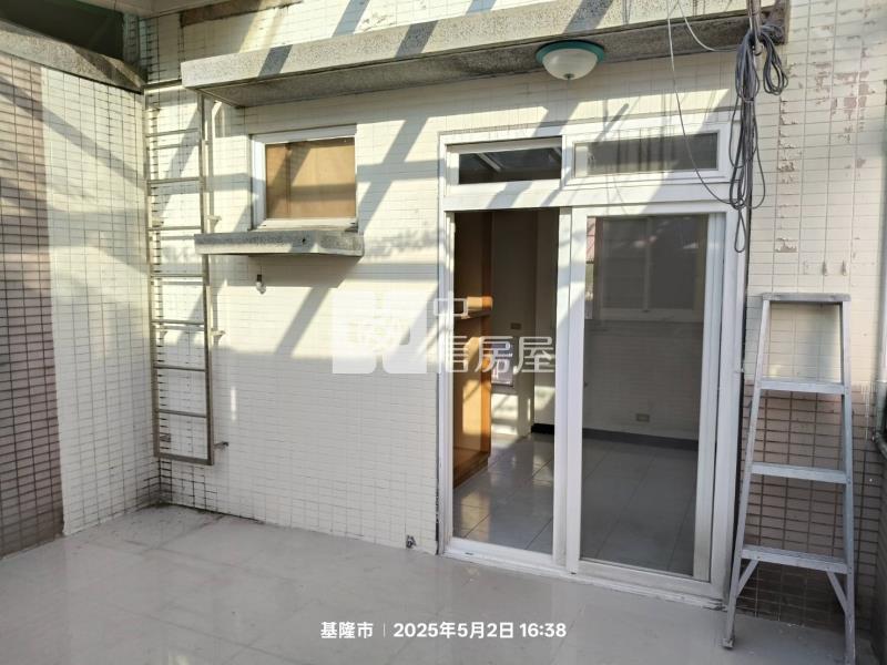 D004綠葉山莊透天房屋室內格局與周邊環境
