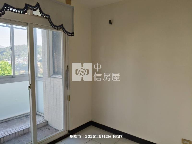 D004綠葉山莊透天房屋室內格局與周邊環境
