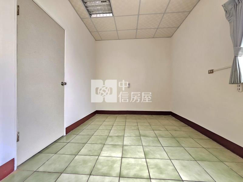 竹南園區中華路甲一透天房屋室內格局與周邊環境