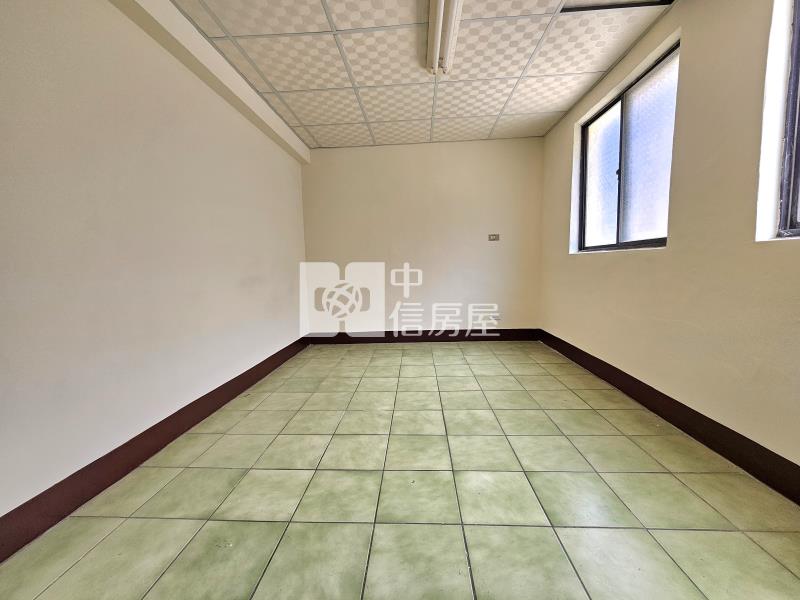 竹南園區中華路甲一透天房屋室內格局與周邊環境