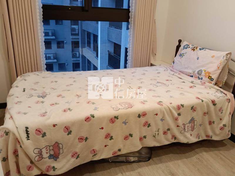 鴻豐越景觀3房車房屋室內格局與周邊環境