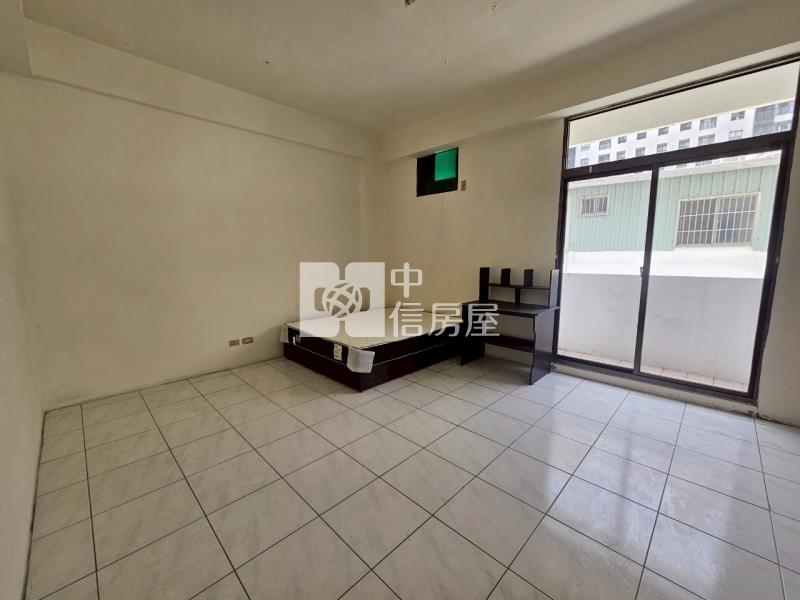 永康復華商圈大面寬雙金店住房屋室內格局與周邊環境