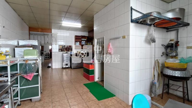 B1-44中華路邊間精美店住(專任)房屋室內格局與周邊環境