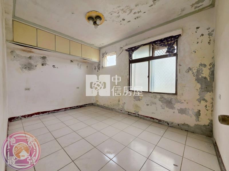 湖口工業區前後臨路雙店面透天房屋室內格局與周邊環境