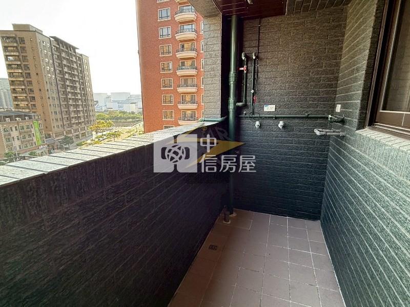 【星鑽】青埔A18鴻築馥麗全新交屋雙衛浴2+1房車房屋室內格局與周邊環境