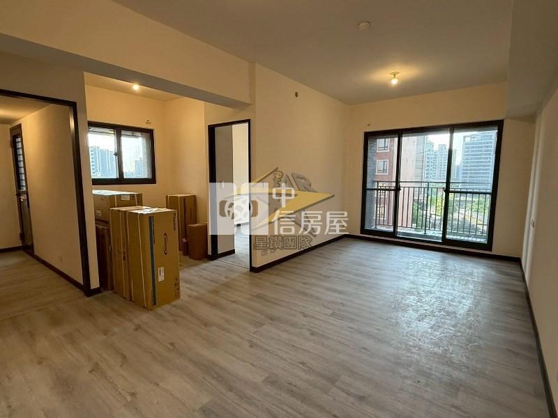 【星鑽】青埔A18鴻築馥麗全新交屋雙衛浴2+1房車房屋室內格局與周邊環境