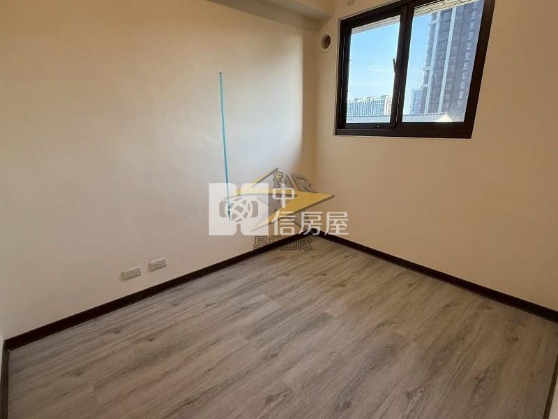 【星鑽】青埔A18鴻築馥麗全新交屋雙衛浴2+1房車房屋室內格局與周邊環境