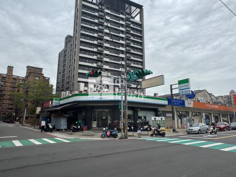 (專任) 文化國小 三房車明星學區宅房屋室內格局與周邊環境