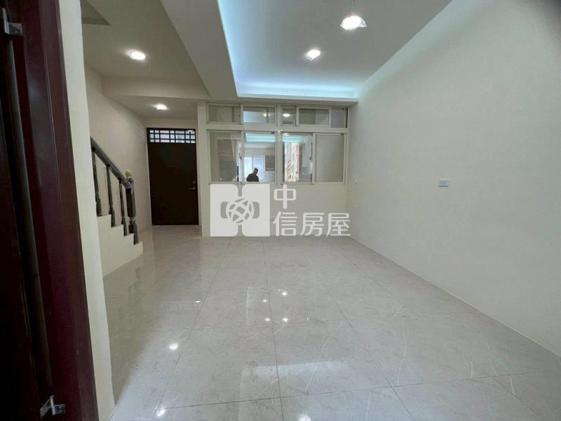 山豐國小低總價整新活巷透天(中信卓越團隊)房屋室內格局與周邊環境