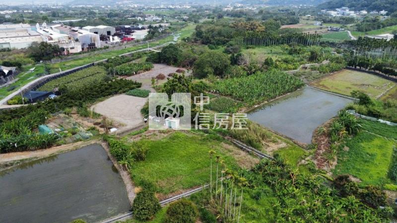 南投名間交流道旁農地房屋室內格局與周邊環境