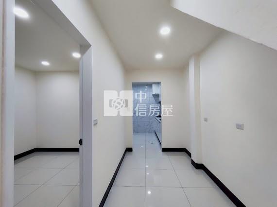 內壢成功路全新整理美透天房屋室內格局與周邊環境