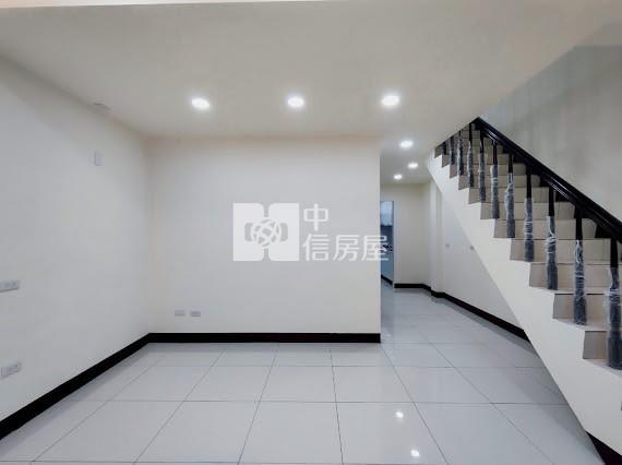 內壢成功路全新整理美透天房屋室內格局與周邊環境