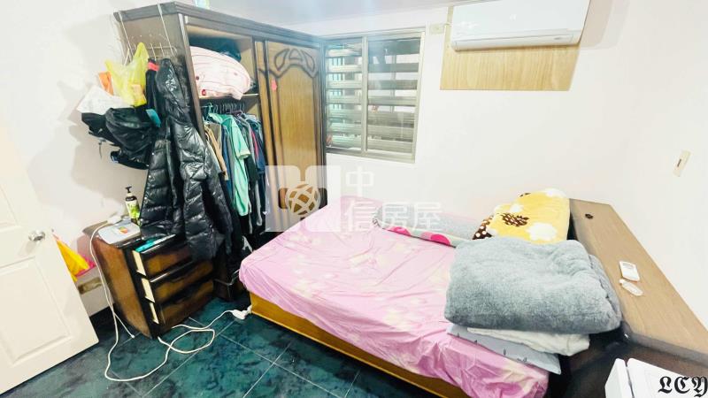 黃金海岸居家挑高溫馨四房房屋室內格局與周邊環境