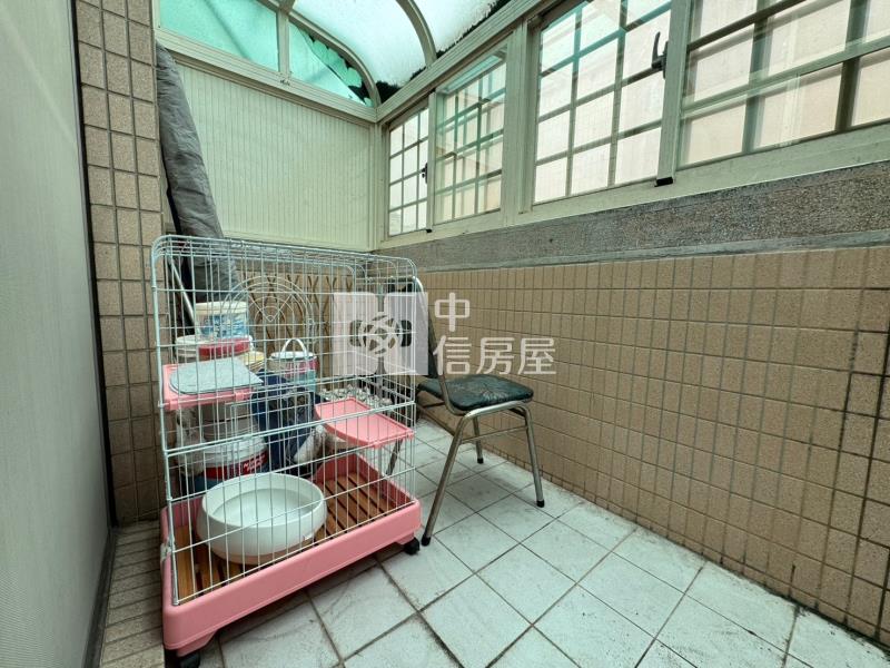中壢健保局雙車美透店房屋室內格局與周邊環境