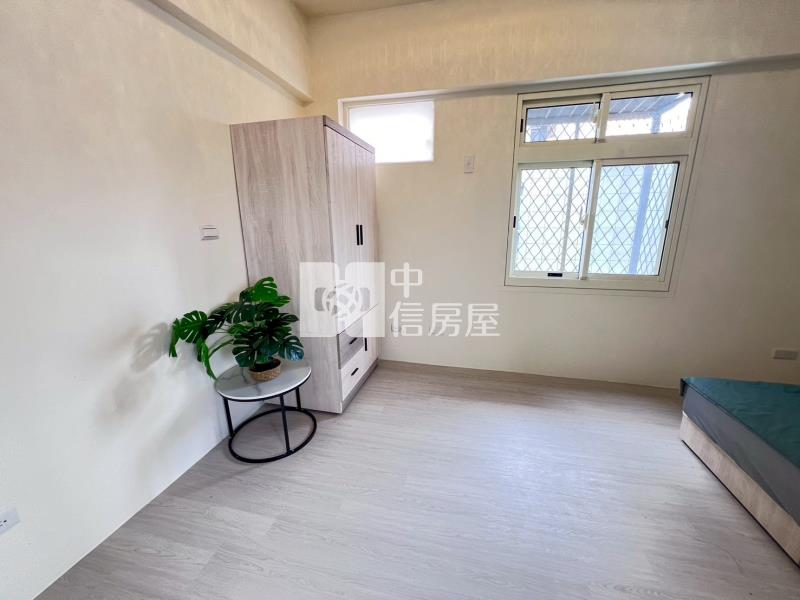 中壢火車站精美套房房屋室內格局與周邊環境