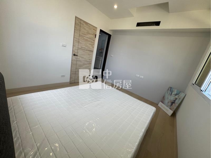 小港近捷運翻新美三房B房屋室內格局與周邊環境