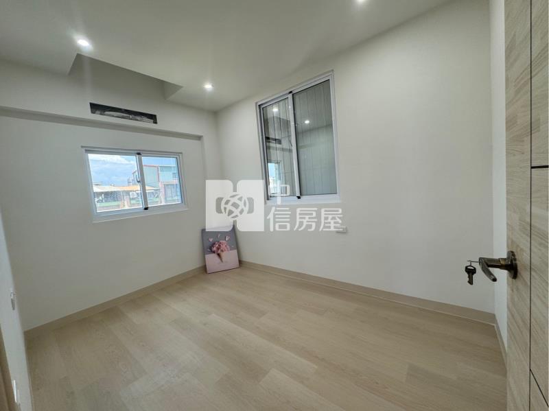 小港近捷運翻新美三房B房屋室內格局與周邊環境