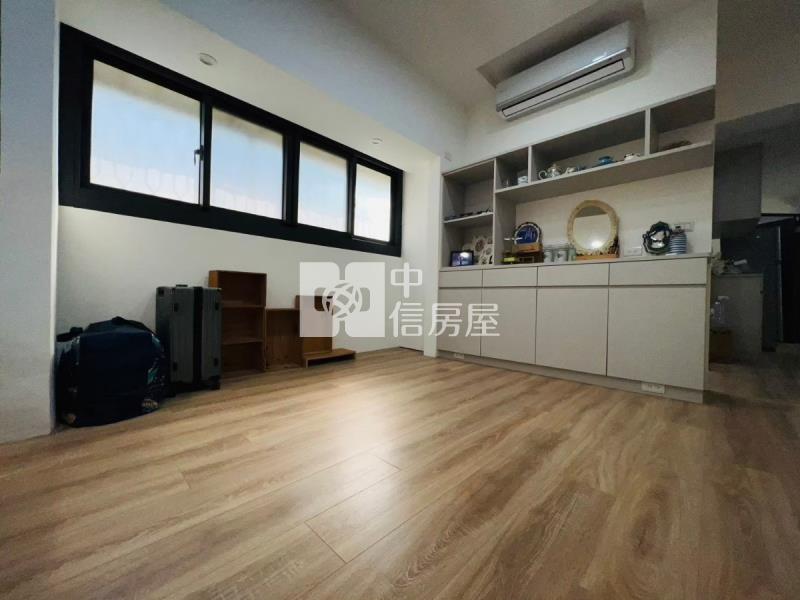 中區電梯2+1房全新整理房屋室內格局與周邊環境