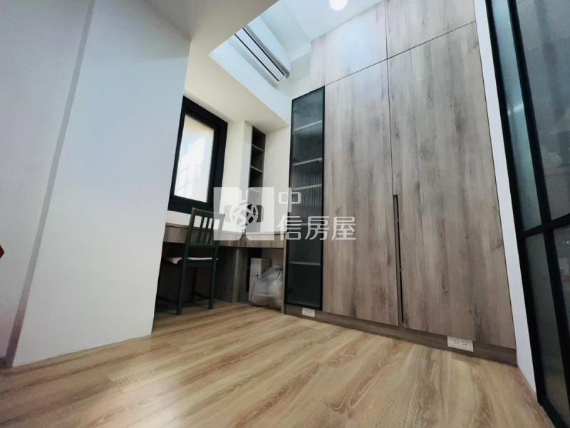 中區電梯2+1房全新整理房屋室內格局與周邊環境