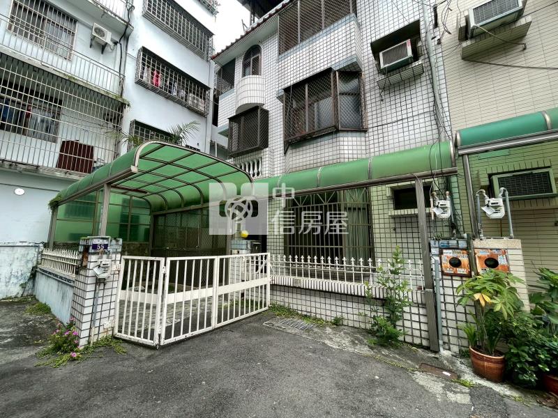 潭子車站｜大地坪雙車別墅房屋室內格局與周邊環境