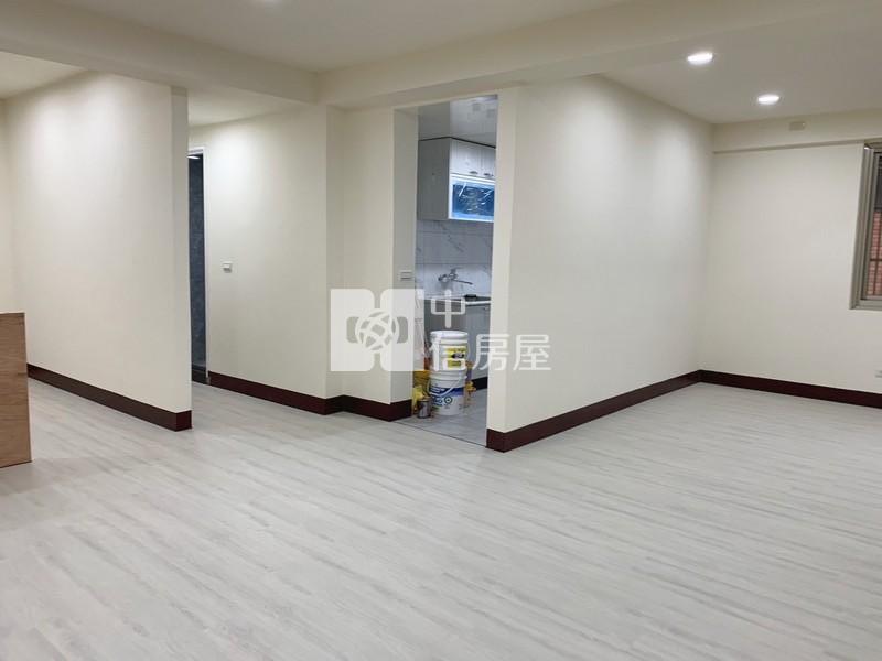 草漯重劃區電梯3+1房房屋室內格局與周邊環境