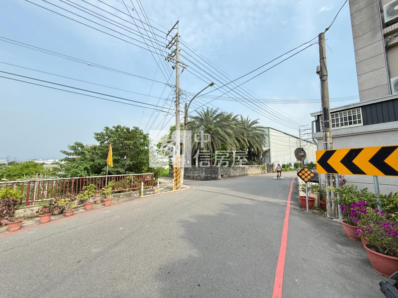 西屯中科安林路大面寬農地（專任）房屋室內格局與周邊環境