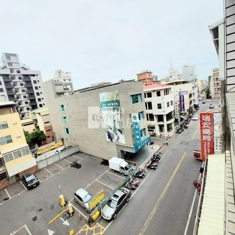 斗六大建坪華廈房屋室內格局與周邊環境