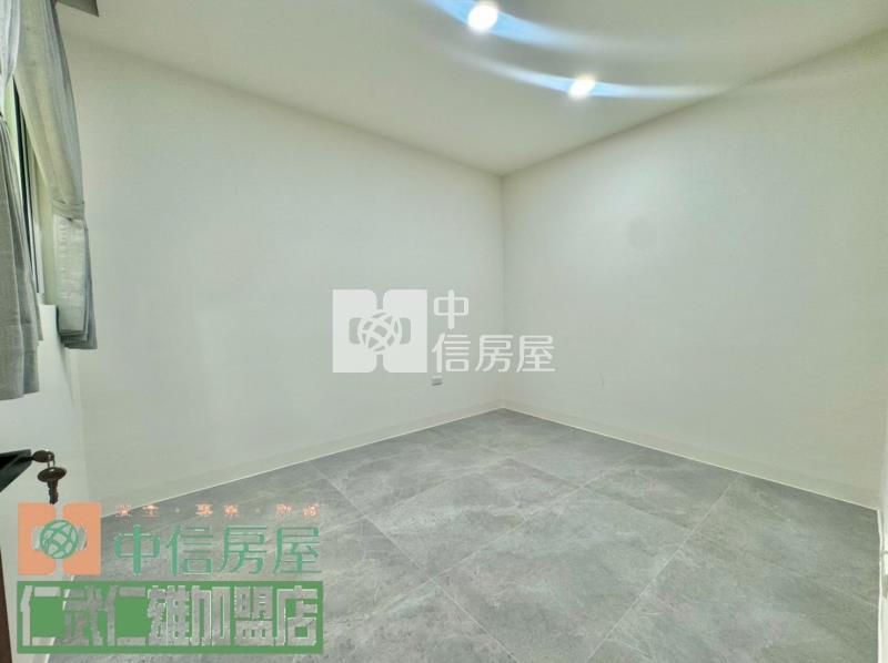仁慈公園雙併車墅房屋室內格局與周邊環境