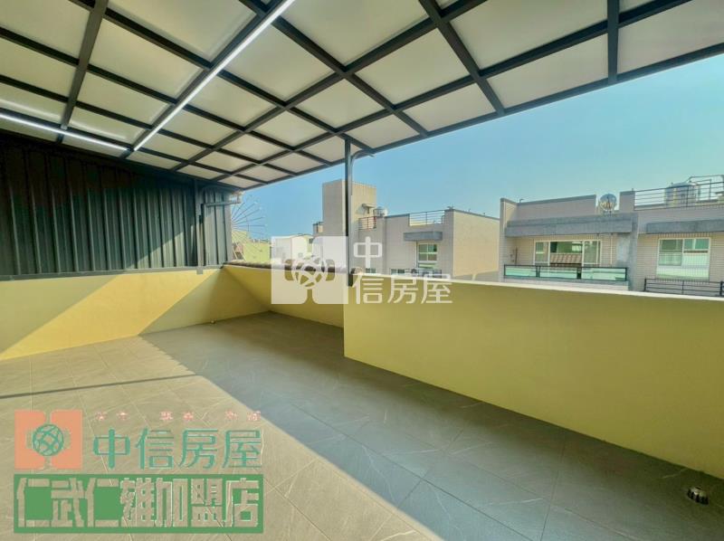 仁慈公園雙併車墅房屋室內格局與周邊環境