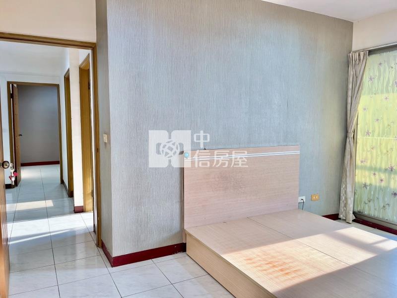 安平國中明亮景觀三房平移車位房屋室內格局與周邊環境