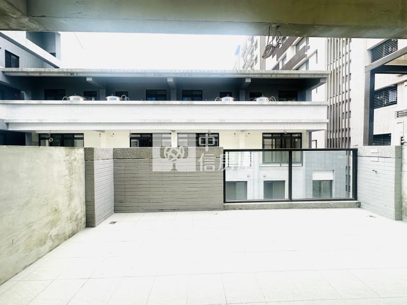 興仁夜市全新未住雙車電梯別墅房屋室內格局與周邊環境