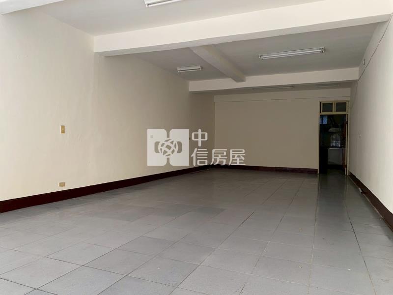 近體育園區｜中山東路大透天房屋室內格局與周邊環境