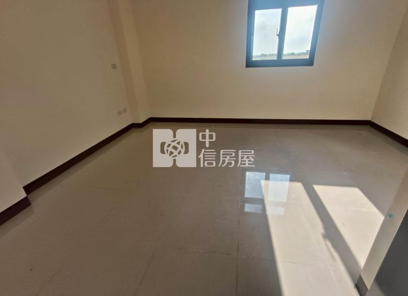 全新美透天房屋室內格局與周邊環境