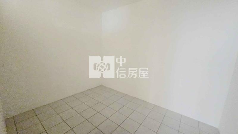 陽光國小低總價兩房房屋室內格局與周邊環境