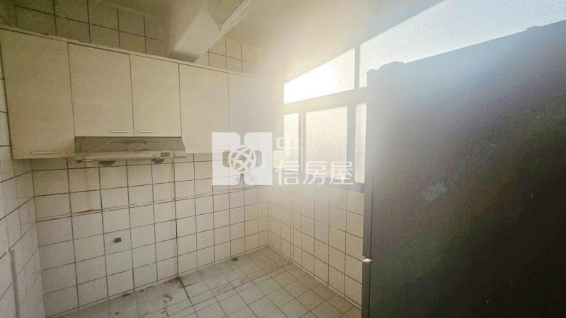 陽光國小低總價兩房房屋室內格局與周邊環境