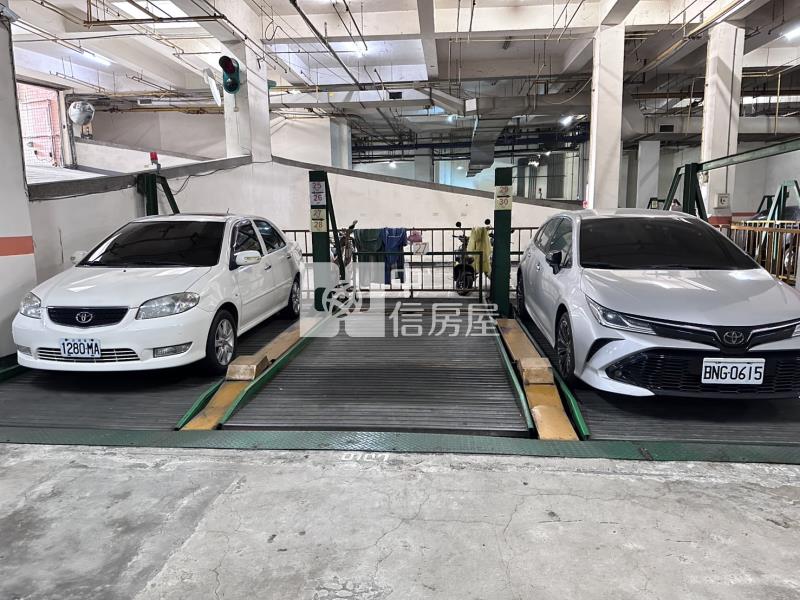永康採光四房+車位房屋室內格局與周邊環境
