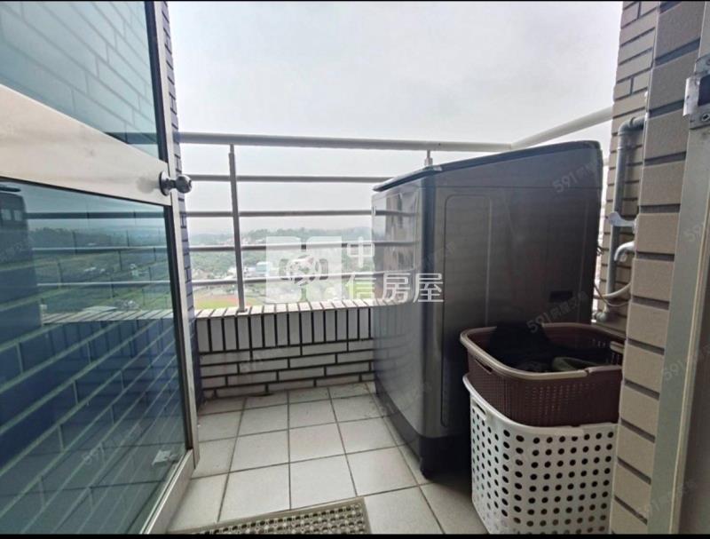 鳥松國中優質明亮景觀三房房屋室內格局與周邊環境