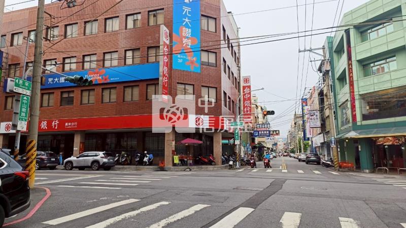 員林惠來華廈4F房屋室內格局與周邊環境