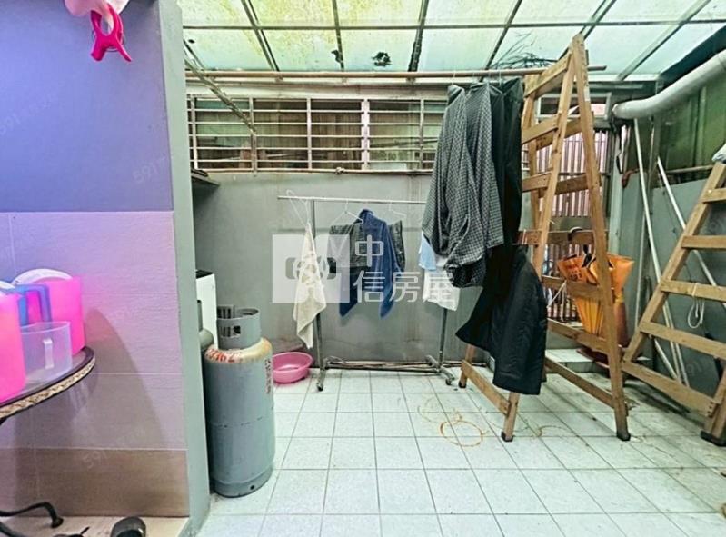 ●南新景觀三房房屋室內格局與周邊環境