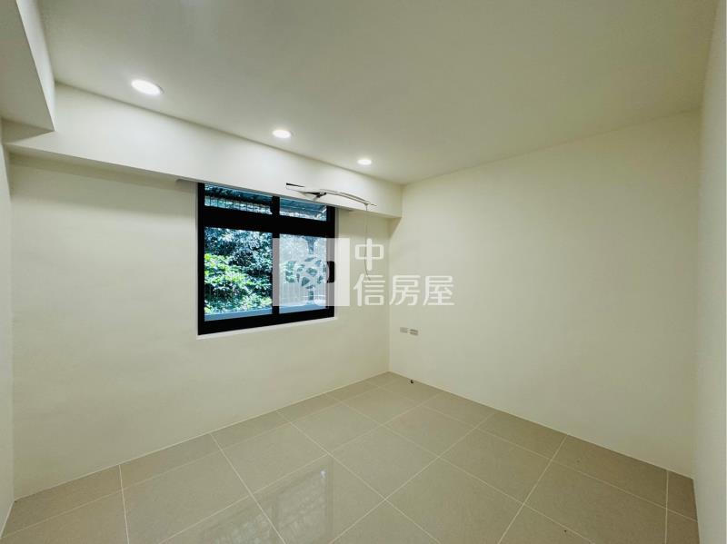 ●南新景觀三房房屋室內格局與周邊環境