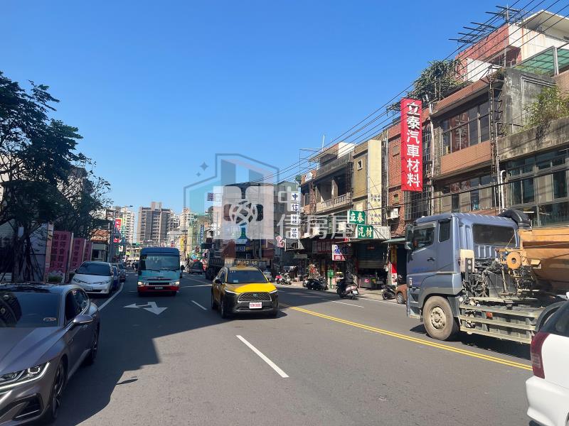 【豐禾】近中路特區金透店房屋室內格局與周邊環境