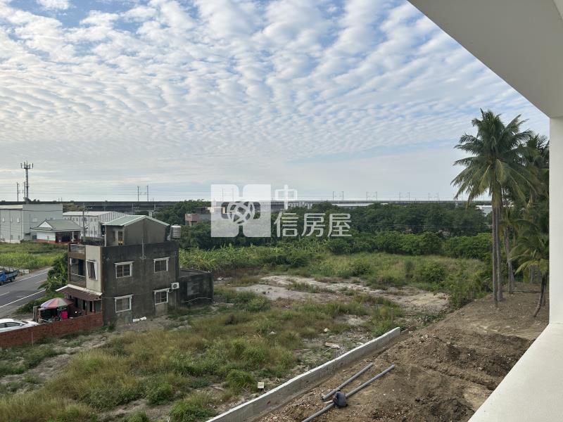 近南科悠閒平靜三房車位房屋室內格局與周邊環境