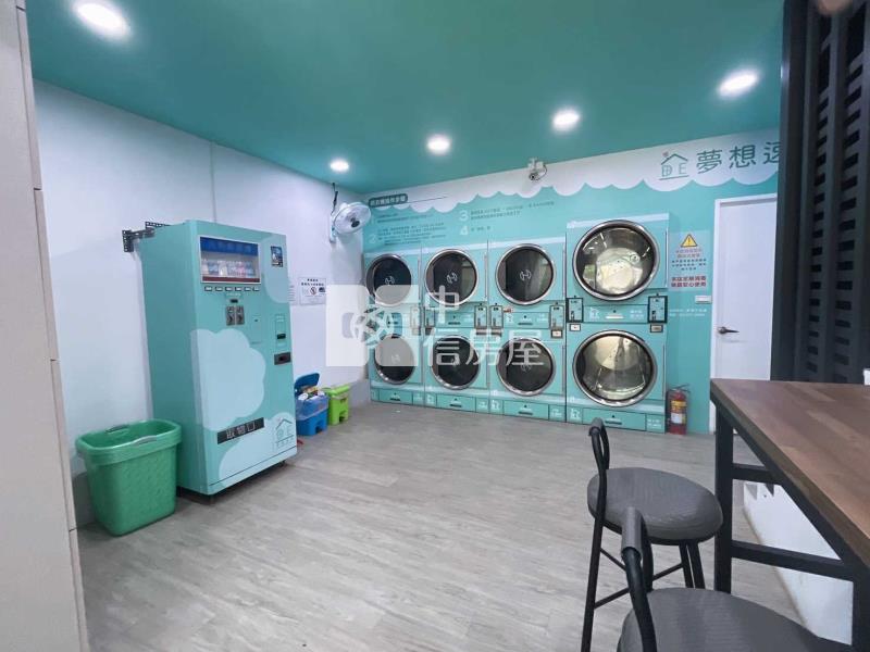 中壢民族路上透天店面+9套房收租房屋室內格局與周邊環境